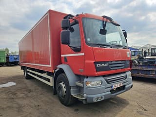 DAF FA LF55 220|.MANUAL GEAR| 4X2 | 18600 KG | 2000 KG LOADING LIFT .