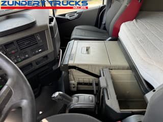 Volvo 460 GLOBETROTTER XL - Image 9