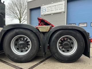 Mercedes-Benz 3351 LS 6x4 - Image 8