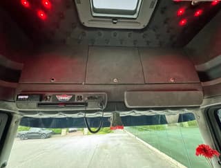 Scania R520 V8 6X2 KING FULL AIR RETARDER SPECIAL INTERIOR TOP CONDITION HOLLAND TRUCK - Image 9