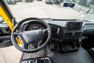 Iveco 450-6X4-BIG AXLES - Image 8
