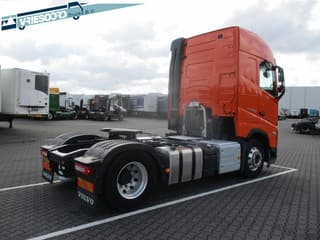 Volvo 500 PK WITH STAND/AIRCO - Image 4