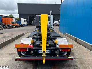 Iveco 330 CNG Unused, EURO 6, Retarder, Palfinger - Image 12