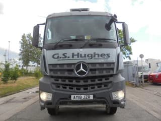 Mercedes-Benz 3340 8X4 - Image 3