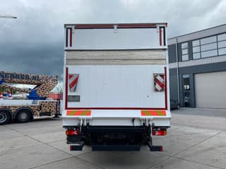 Renault / Closed Box / Automatic / Euro 6 - Image 5