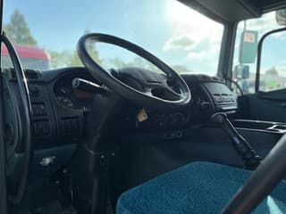 DAF 6x2 TRACTOR UNIT (EURO 4) (ZF16 MANUAL GEARBOX / ZF-INTARDER / LIFT-AXLE / STEERING AXLE / ETC.) - Image 11