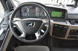 MAN 18.420 - EURO 6 - ADR FL - PARK. AIRCO - NAVI - PTO - XENON LIGHTS - TOP CONDITION - - Image 6