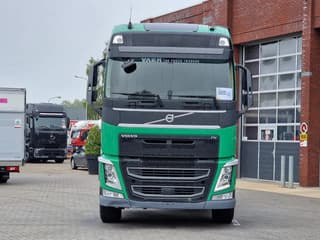 Volvo 13.460 Globetrotter 6x2 - Chassis - 4.60 WB - HUB Reduction - LNG - Image 2