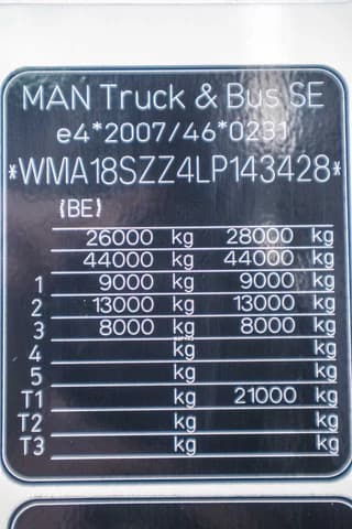 MAN 26.430-6x2-4 BL (New Tires) - Image 12