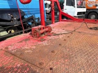 Mercedes-Benz 814 RECOVERY TRUCK / CAR-MACHINE TRANSPORTER (6-CILINDER / MANUAL GEARBOX / FULL STEEL SUSPENSION / WINCH / HYDRAULIC RAMPS) - Image 11