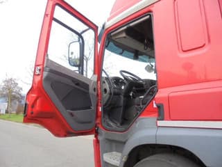 DAF 52 UNITS IN STOCK - Image 4