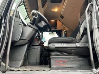 Mercedes-Benz 3351 LS 6x4 - Image 10
