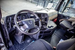 Mercedes-Benz 2548 BL - Image 15