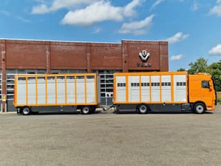 DAF 530 4x2 - Livestock Menke + 2018 Menke trailer 2 deck - Water + Ventilation - Lifting roof - Image 68