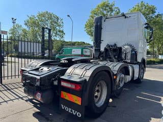 Volvo 460 6X2 - EURO 6 + LIFTING AXLE - Image 4