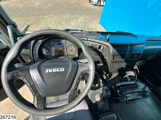 Iveco 310 6x2, EURO 5 EEV, HIAB, Remote, Steerling axle - Image 9