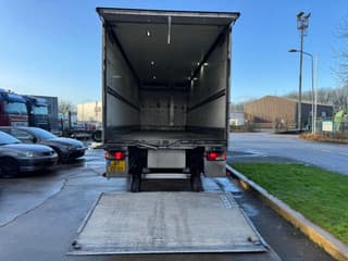 Scania P230 4X2 - EURO 4 + CARRIER SUPRA 950 MT + DHOLLANDIA LIFT - Image 6