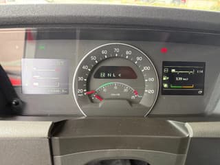 Volvo 460 4X2 EURO 6 - ADR + I-ParkCool + I-Shift - Image 15