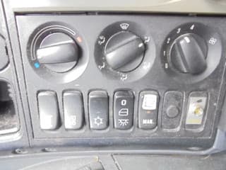 Scania P310 6X2 EEV NL TRUCK - Image 11