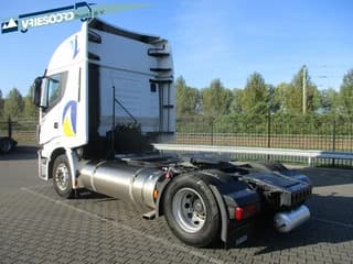 Iveco 460 NP/ LNG - Image 3