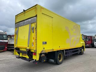 DAF CF 75.310 4x2 Closed Box 2011 - Image 3