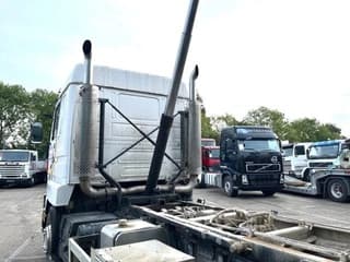 Scania R143-450 V8 STREAMLINE 6x2 FULL STEEL KIPPER (MANUAL GEARBOX / FULL STEEL SUSPENSION / 10 TIRES / ROBSON DRIVE / MECHANICAL PUMP & INJECTORS) - Image 15