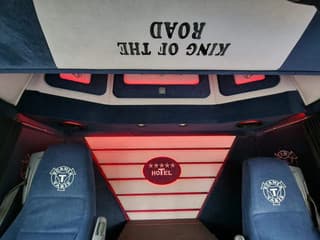 Scania T580 V8 Topline 6x2 - Original Scania Hauber / Torpedo - Manual gearbox - Show truck - Retarder - Image 23