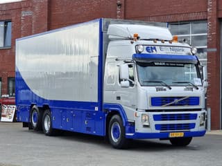 Volvo 380 6x2 - 2/3 stock Berdex Livestock - 54M3 - Weighbridge - I shift - Image 14