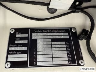 Volvo 500 - Image 12