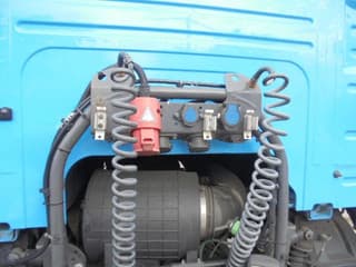 Volvo FM 330 TRS KOELUNIT NL TRUCK TUV-APK 19-12-2025 - Image 8
