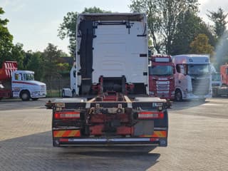 Volvo 13.540 Globetrotter 6x2 - BDF - 4.90 WB - Full air - VEB + - Image 6