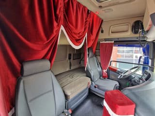 Scania R560 V8 Highline 6x2 - Show truck - Manual gearbox - 2.90 WB - PTO/Hydraulic - Double glazed - Image 23