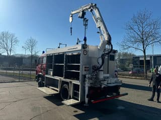 Mercedes-Benz 4X2 FIRE TRUCK HIAB 050A ONLY 105787 KM - Image 4