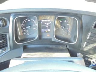 Mercedes-Benz 2645 EUR6 6X2 - Image 12