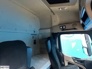 Mercedes-Benz 2443 6x2, EURO 6, RHD, ADR, Hydraulic - Image 12