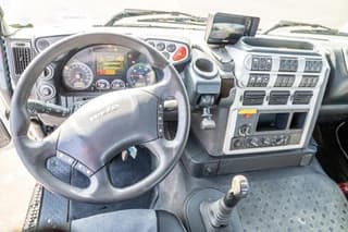 Iveco 310- E5 + HMF 1110 K2 - Image 10