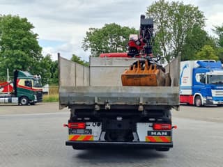 MAN 26.360 6x4 Hydrodrive / Crane HMF1920K-RCS / 3 way tipper HMF / Low KM 110.700! - Image 7