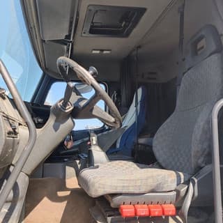 Volvo FH12-380 - Image 6