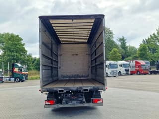 Scania R410 Highline 6x2 - Curtain sider - Retarder - Night clima - Forklift connection - Image 8