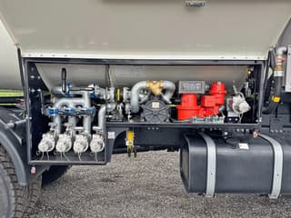 MAN 33.400 BB CH Fuel Tank Truck (4 units) - Image 13