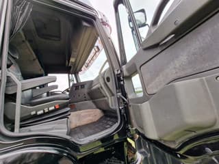 Iveco 440E52T - 520 V8 - Retarder - ZF16 manual gearbox - Oldtimer - Clean chassis - - Image 36