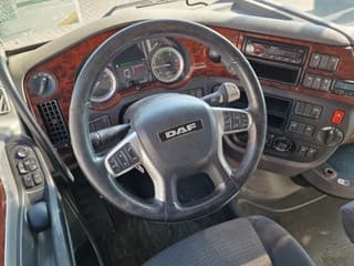 DAF 440 SpaceCab 4x2 - Full spoiler - Alloy wheels - Air horn - Light bar - Image 22