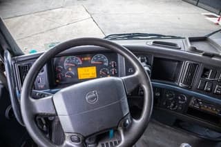 Volvo 400-E5+HYDR. - Image 9