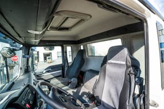 MAN 32.360 BB+LIEBHERR 9m3 - Image 9