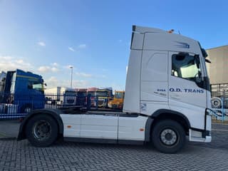 Volvo FH460 - Image 10
