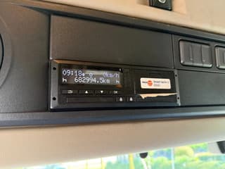DAF 4X2 ENGINE RUNNING BUT TICKING! - Image 10
