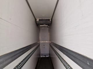 Volvo 330 4x2 - Carrier MT 18 Frigo - Loadlift - Full air - Sleepercab - Image 27