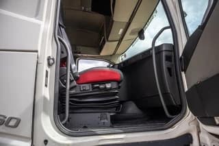 Volvo FH460+E6+Kiphydr. - Image 10