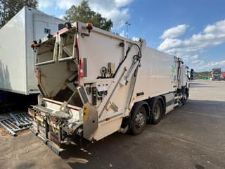 Scania P310 6x2 Garbage disposal truck - CNG - Image 2