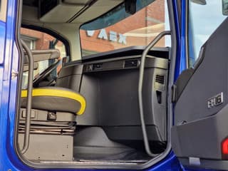 Volvo FH 2020 - 16.750 Globetrotter XL 6x2 - Retarder - I parkcool - Full air - Leather afbeelding 23